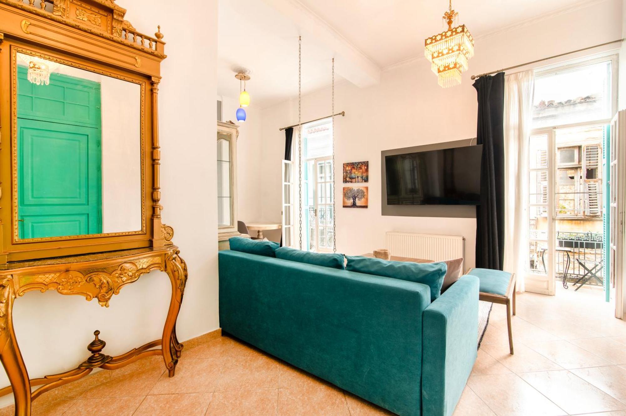 Neoclassical Loft In Monastiraki - Acropolis And Metro Атина Екстериор снимка